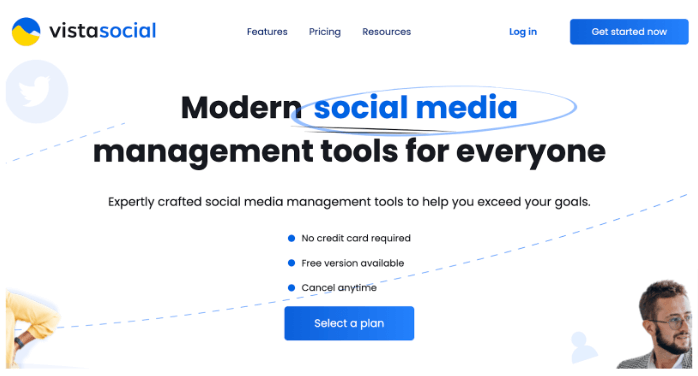 Screenshot of Vista Social's homepage