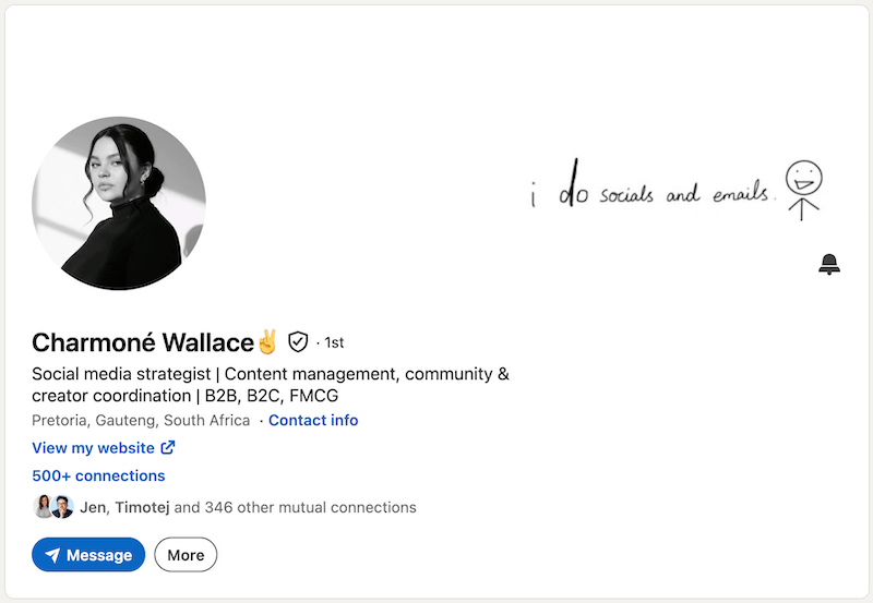 A screenshot of a LinkedIn headline example from Charmoné Wallace.
